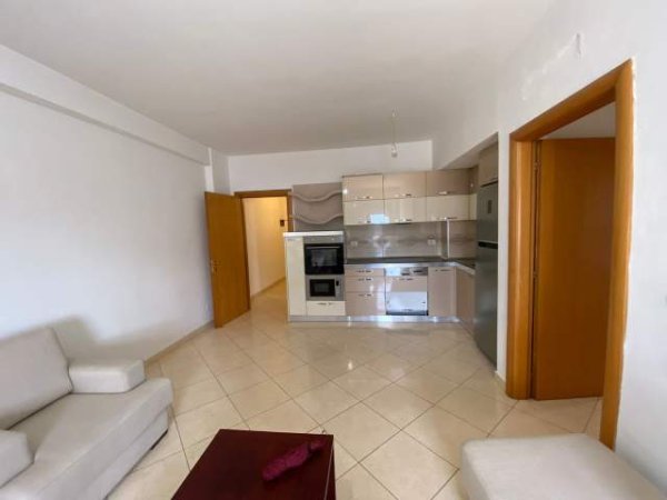 Tirane, shitet apartament 2+1 Kati 6, 91 m² 155.000 Euro Selvia