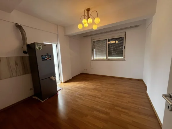 Durres, shitet 1+1 Kati 2, 90.000 € 