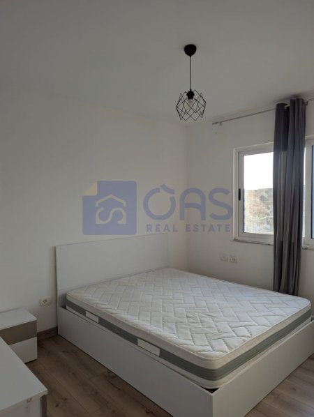 Tirane, jepet me qera apartament 2+1+Aneks+Ballkon Kati 7, 75 m² 500 € (Don Bosco , Pallati i Spar.)