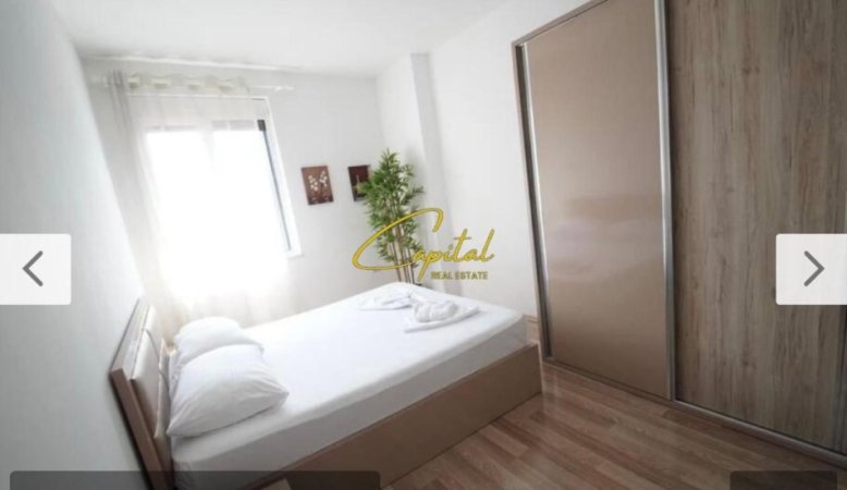 Tirane, jepet me qera apartament 1+1 Kati 1, 70 m² 750 € (QENDER)