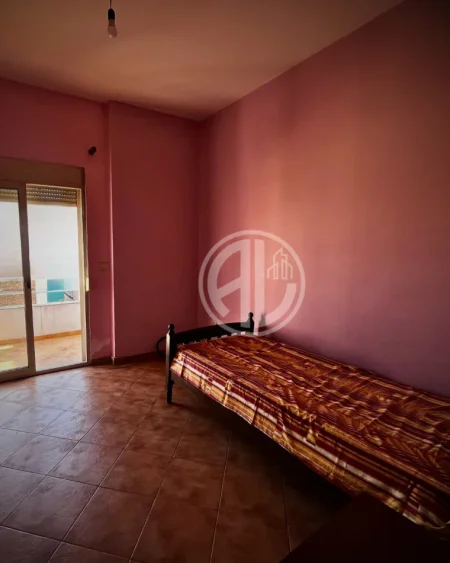 Durres, shitet apartament 2+1+Ballkon Kati 5, 145.000 € 