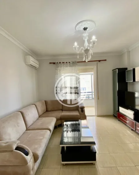 Durres, shitet apartament 1+1+Ballkon Kati 4, 95.000 € 