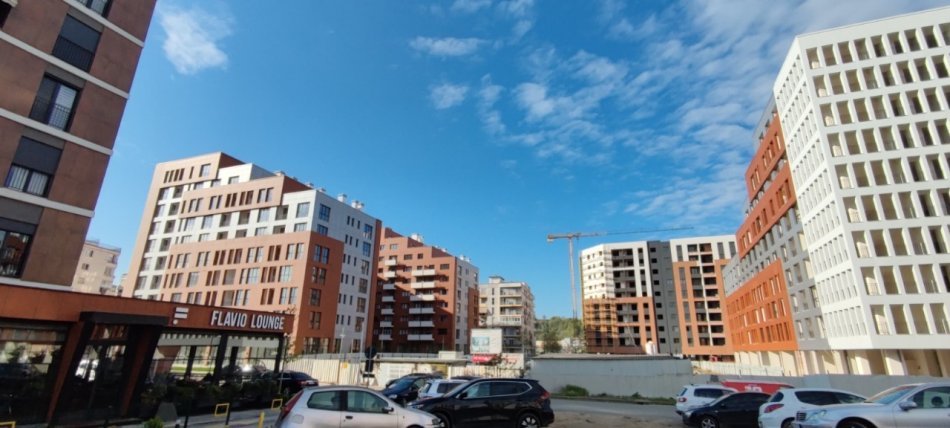 Tirane, jepet me qera apartament 1+1+Ballkon Kati 1, 70 m² 500 € (Urban Gate)