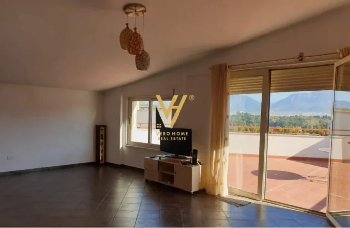 Tirane, jepet me qera apartament 4+1+Ballkon Kati 5, 210 m² 1.200 € (RRUGA HAMDI SINA)