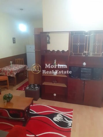 Tirane, jepet me qera shtepi 2+1 Kati 3, 80 m² 580 € (Don Bosko)