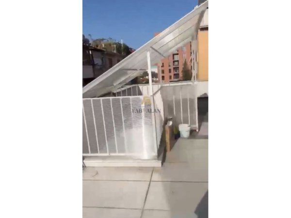 Tirane, jepet me qera apartament 2+1+verande 60 m2, Kati 3, 500 € (Porcelan, mbrapa UET)