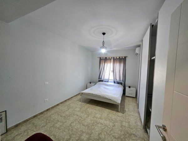 Tirane, jepet me qera apartament 2+1 Kati 6, 100 m² 600 € 