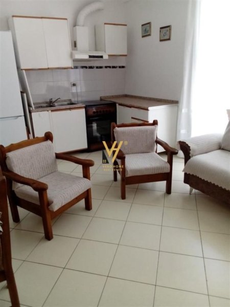 Tirane, jepet me qera apartament 2+1+Ballkon Kati 2, 90 m² 430 € (ASTIR)