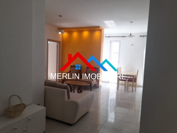 Tirane, shitet apartament 1+1+Ballkon Kati 2, 74 m² 92.000 € (RRUGA MUHAMED DELIU)