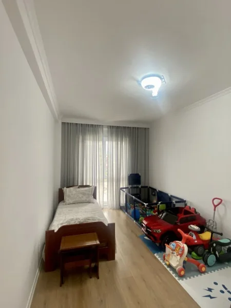 Tirane, shitet apartament 2+1+Ballkon Kati 4, 101 m² 170.000 € (Kompleksi Vila-L 2021, Astir)