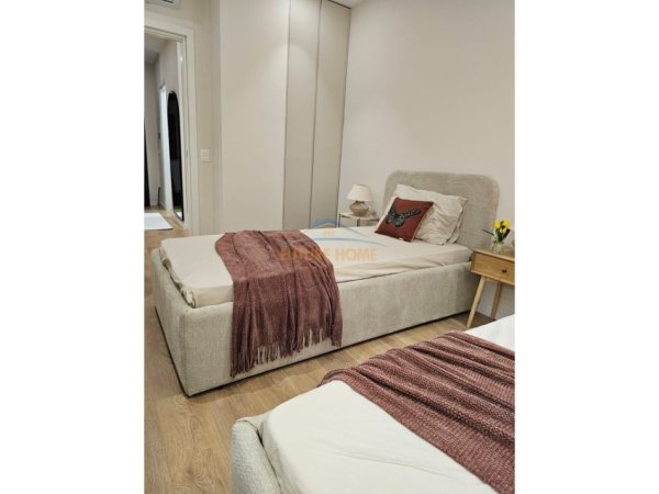 Tirane, jepet me qera apartament 2+1 Kati 4, 91 m² 750 € 