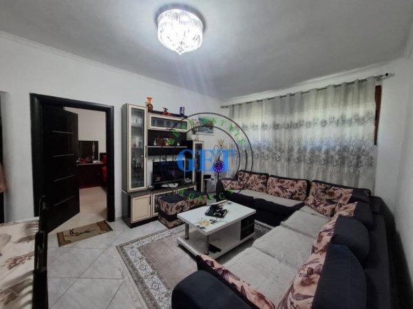 Durres, shitet apartament 2+1 Kati 2, 52 m² 59.000 € (Cezma e Ferres)