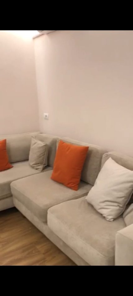 Tirane, jepet me qera apartament 1+1 Kati 5, 600 € 