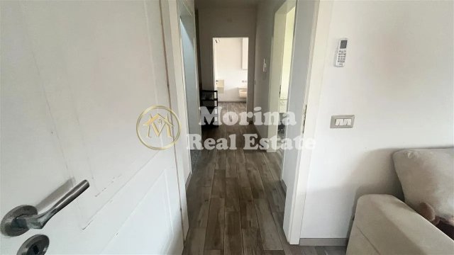Tirane, jepet me qera apartament 2+1 Kati 2, 125 m² 550 € (Astir)