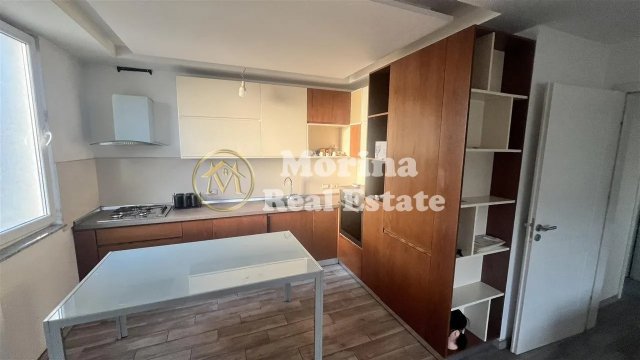 Tirane, jepet me qera apartament 2+1 Kati 2, 125 m² 550 € (Astir)