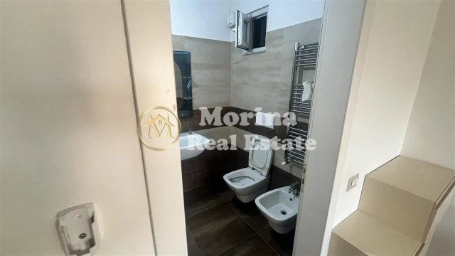 Tirane, jepet me qera apartament 2+1 Kati 2, 125 m² 550 € (Astir)