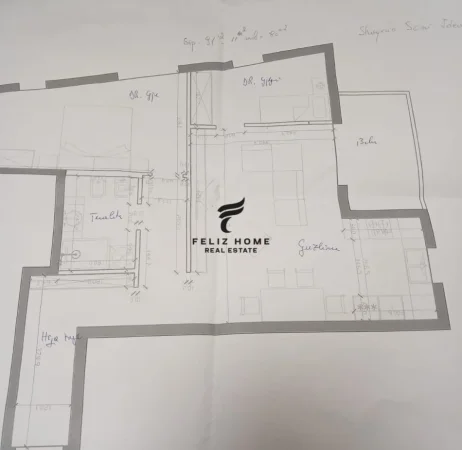 Tirane, shitet apartament 2+1+Ballkon Kati 4, 90 m² 150.000 € (RRUGA E DIBRES)