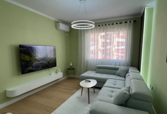 Tirane, shitet apartament 2+1 Kati 3, 89 m² 145.000 € (Prane rrethit prane notere Sanja)