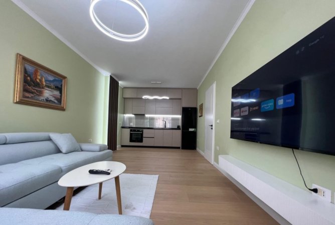 Tirane, shitet apartament 2+1 Kati 3, 89 m² 145.000 € (Prane rrethit prane notere Sanja)