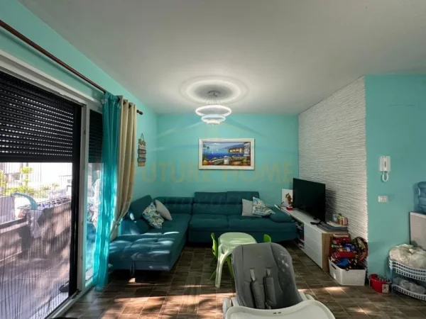 Gjiri Lalezit | Hamallaj, shitet apartament 2+1 Kati 2, 79 m² 235.000 € (Valamar)