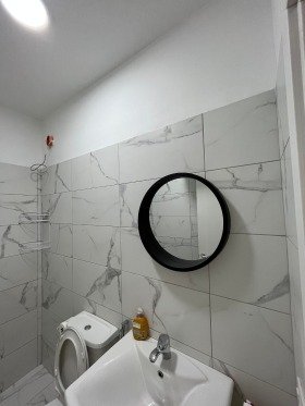 Tirane, jepet me qera apartament 1+1 Kati 7, 420 € 