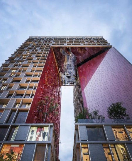 Tirane, shitet 1+1 , 83 m² 232.120 € (Parku Olimpik)