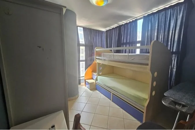 Tirane, jepet me qera apartament 2+1 Kati 4, 90 m² 650 € (vasil shanto)