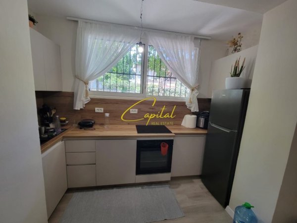 Tirane, shitet apartament 1+1 Kati 1, 65 m² 180.000 € (PAZARI I RI)