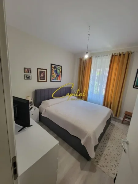 Tirane, shitet apartament 1+1 Kati 1, 65 m² 180.000 € (PAZARI I RI)