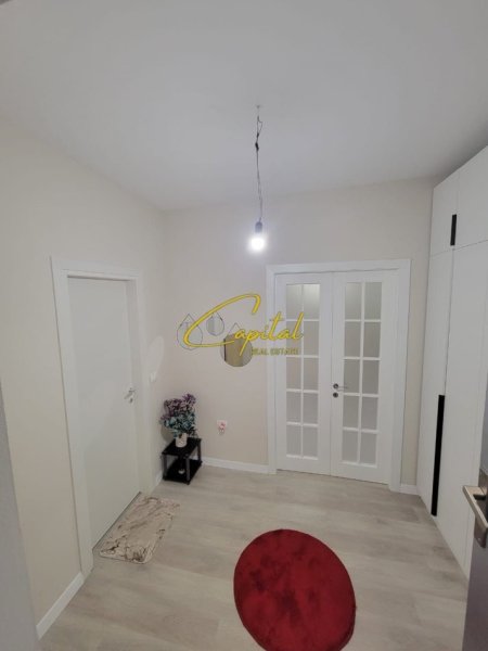 Tirane, shitet apartament 1+1 Kati 1, 65 m² 180.000 € (PAZARI I RI)