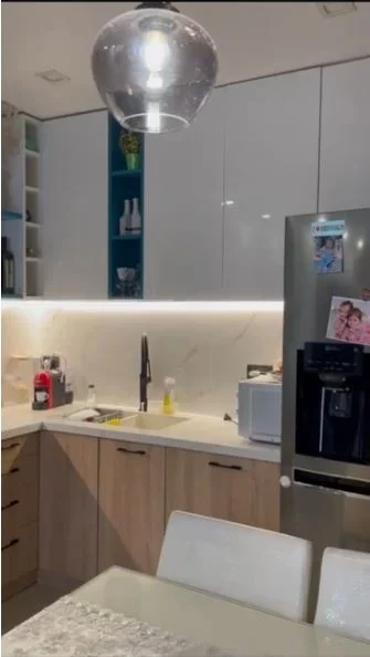 Shitet Super Apartament 2+1 në zonën 5 Maji, pas Concordit, 170.000 €