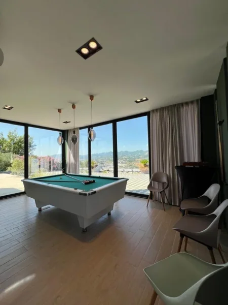 shitet Vile 2 Katshe Kati 2, 3.000 m² 620.000 € (Prane City Park)