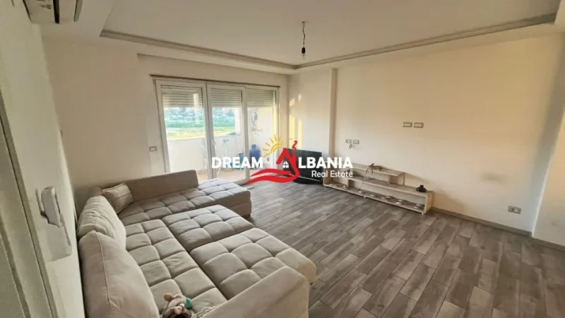 Tirane, jepet me qera apartament 2+1+Ballkon Kati 2, 120 m² 550 € (Ne Aatir - ID 42215302)