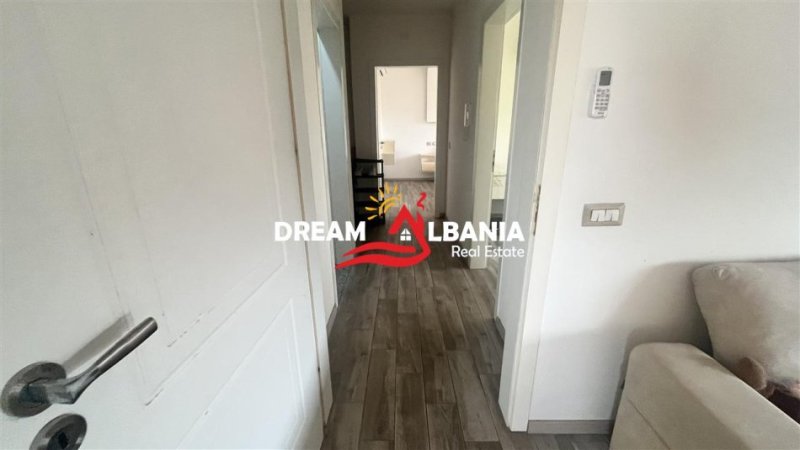 Tirane, jepet me qera apartament 2+1+Ballkon Kati 2, 120 m² 550 € (Ne Aatir - ID 42215302)