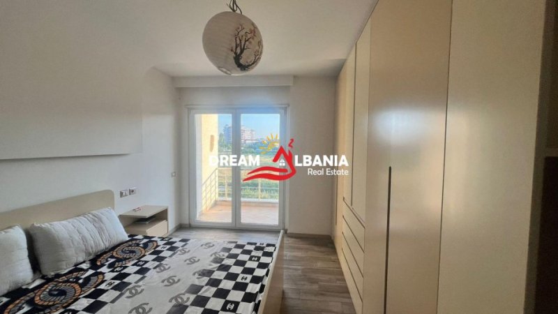 Tirane, jepet me qera apartament 2+1+Ballkon Kati 2, 120 m² 550 € (Ne Aatir - ID 42215302)