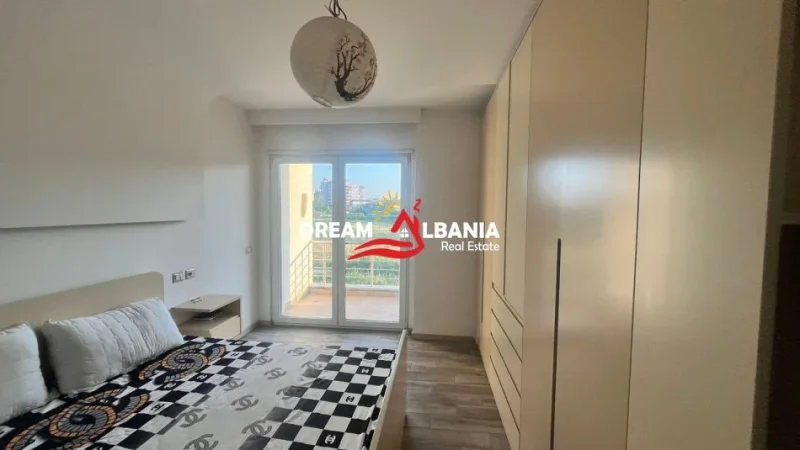 Tirane, jepet me qera apartament 2+1+Ballkon Kati 2, 120 m² 550 € (Ne Aatir - ID 42215302)
