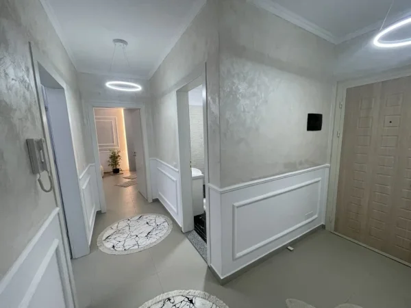 Tirane, shitet apartament 2+1 Kati 6, 117 m² 1.630.000 €