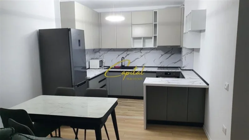 Tirane, shitet apartament 2+1 Kati 7, 106 m² 210.000 € (PORCELAN)