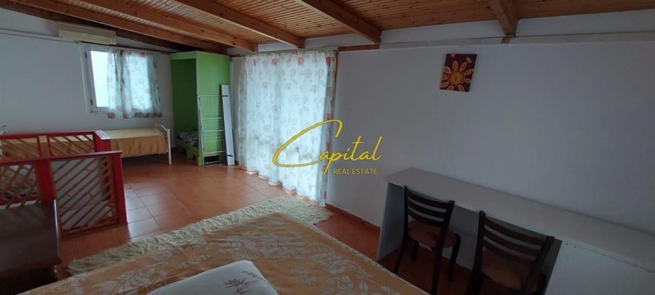 Tirane, jepet me qera apartament duplex 2+1 Kati 5, 60 m² 380 € (ALI DEMI)