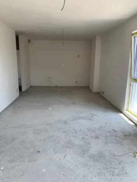Tirane, shitet apartament 2+1 Kati 1, 121 m²  (Xhamlliku)