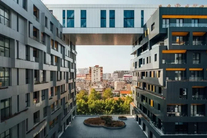 Tirane, shitet apartament 3+1 , 228 m² 630.000 € 