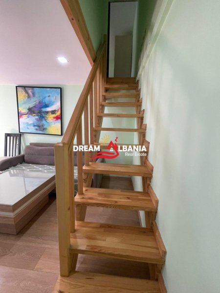 Tirane, jepet me qera apartament 1+1 Kati 1, 55 m² 600 € (Tek 21 Dhjetori, Rruga Frosina Plaku)