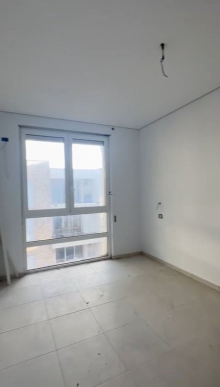 Durres, shitet apartament 1+1+Ballkon Kati 3, 76 m² 220.000 € (GJIRI LALEZIT)