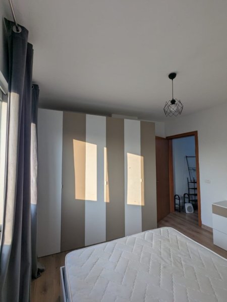 Tirane, jepet me qera apartament 2+1 Kati 7, 73 m² 500 € (DON BOSKO)