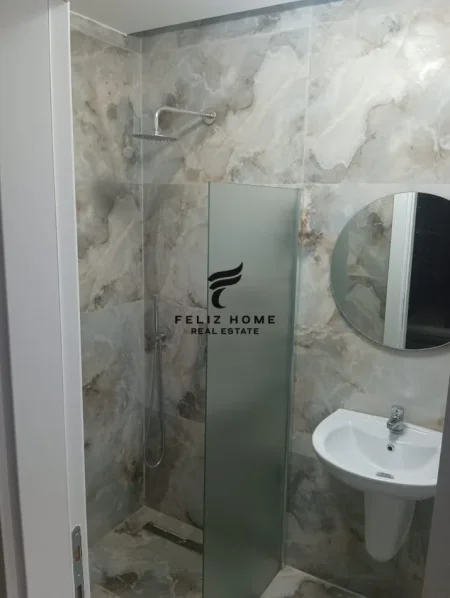 Tirane, jepet me qera apartament 1+1+Ballkon Kati 9, 75 m² 500 € (DON BOSKO)