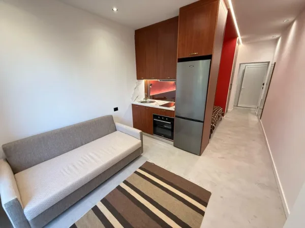 Tirane, shitet apartament 1+1 Kati 5, 74 m² 220.000 € (Shallvaret, Prane Qendres)