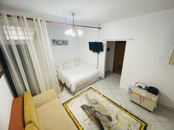 SUPER RAST !!!shes garsonier Kati 3, 36 m² 100.000 € (Te Ministria e Drejtesise)