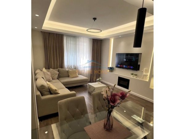 Tirane, shitet apartament 2+1 Kati 2, 90 m² 179.000 € (KODRA E DIELLIT)