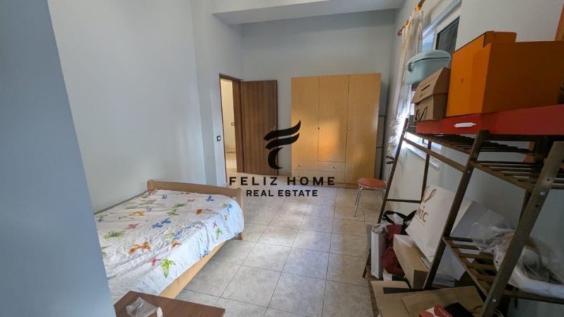 Tirane, jepet me qera apartament 1+1+Ballkon Kati 2, 75 m² 450 € (SHESHI WILLSON)