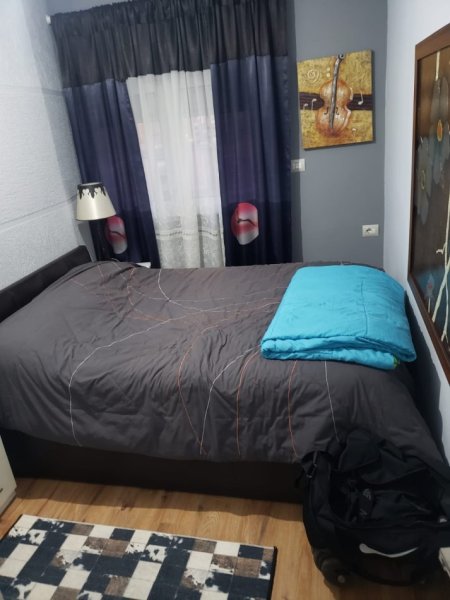 Tirane, jepet me qera apartament 2+1 Kati 4, 70 m² 650 € ( JEPET ME QIRA SUPER APARTAMENT 2+1 NË RRUGËN E KOSOVAREVE)